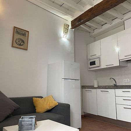 Apartmán Al-Mansur Granada Pokoj fotografie
