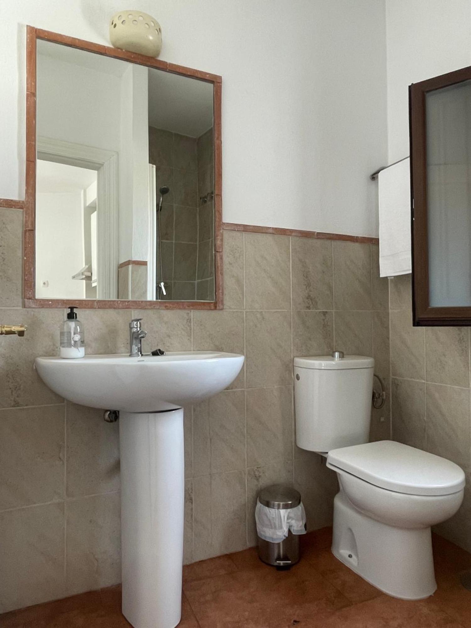 Apartmán Al-Mansur Granada Pokoj fotografie