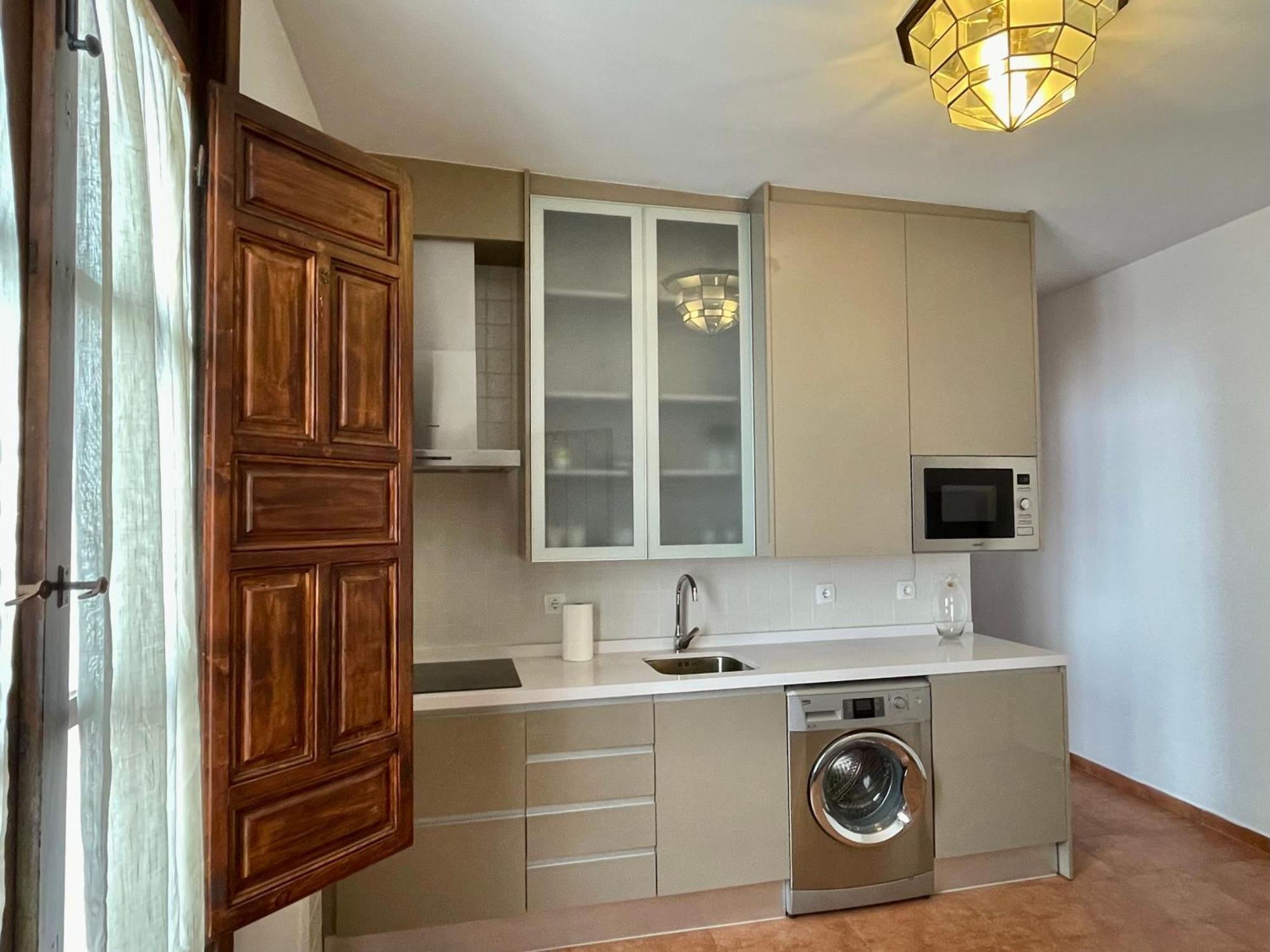 Apartmán Al-Mansur Granada Pokoj fotografie