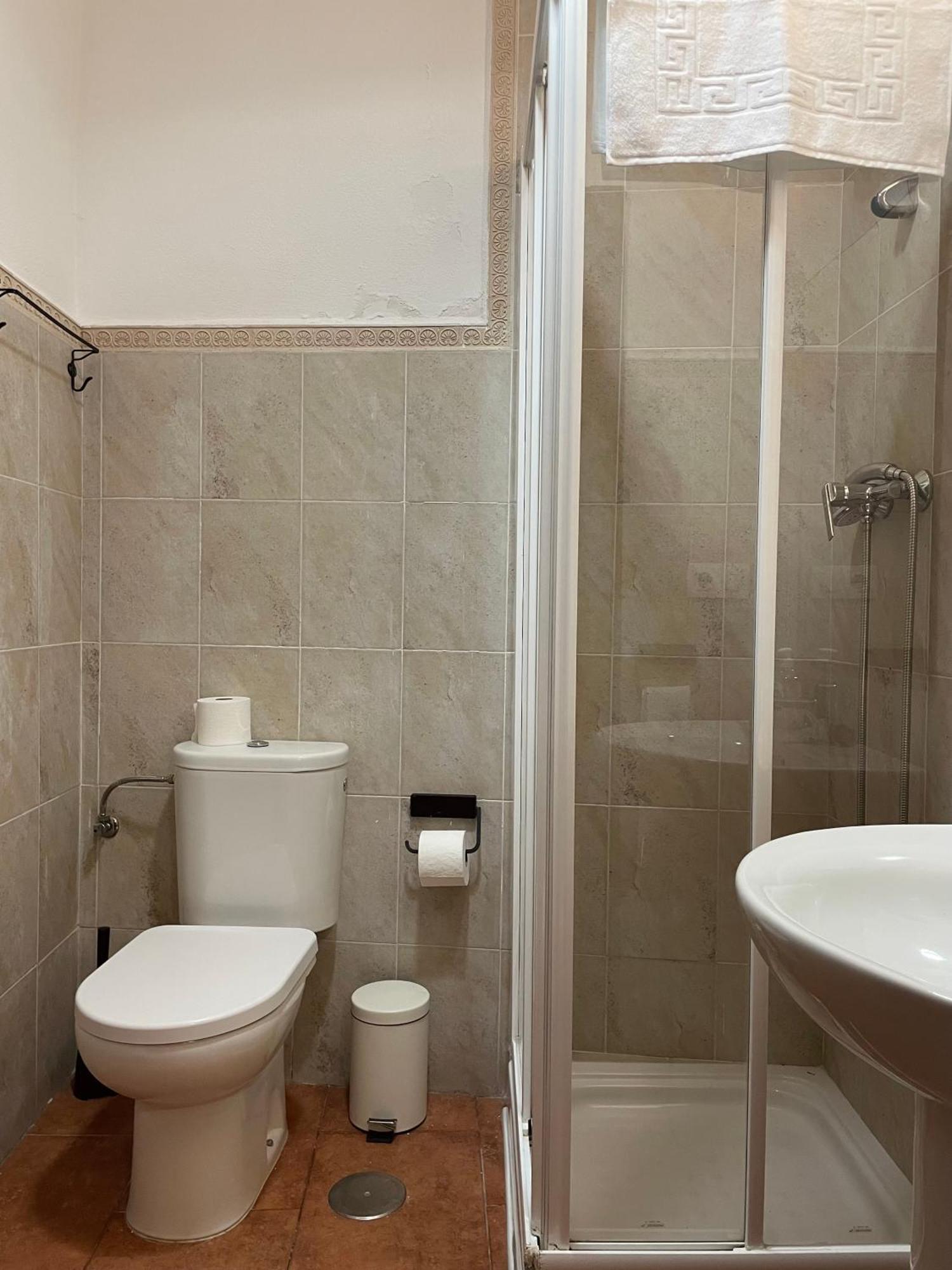 Apartmán Al-Mansur Granada Pokoj fotografie